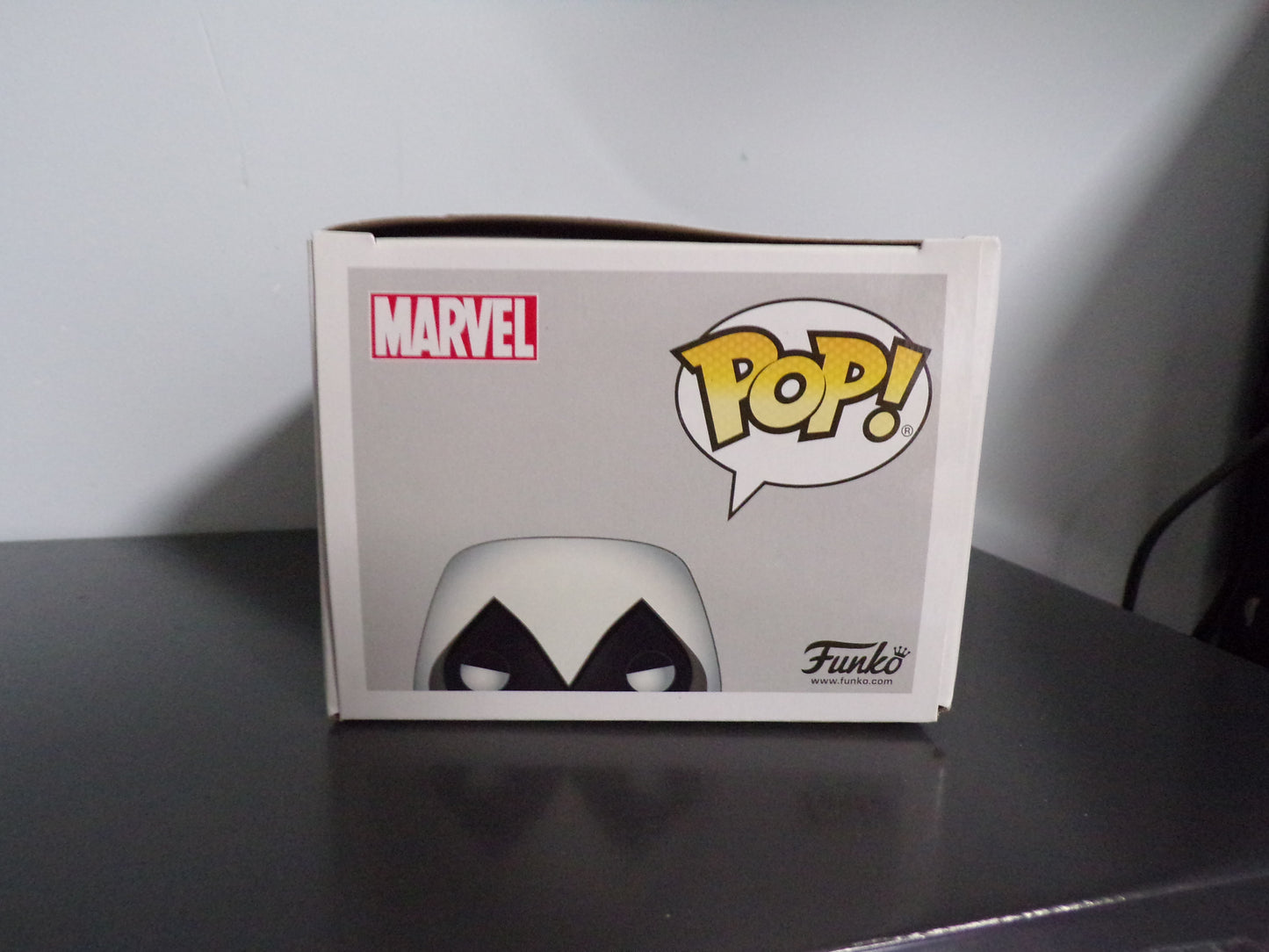 Funko Pop! Marvel - Moon Knight Walgreems Exclusive #272 w/ Protector