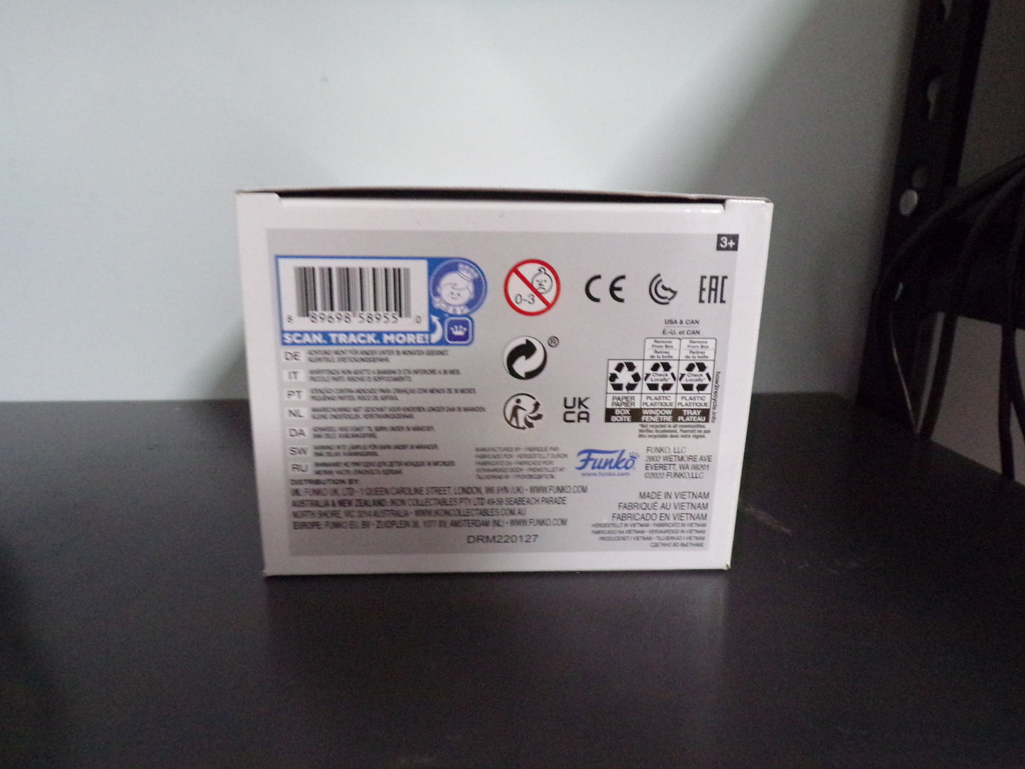 Funko Pop! Toilet-Bound Hanako-Kun - Hanako Hot Topic Exclusive #1065