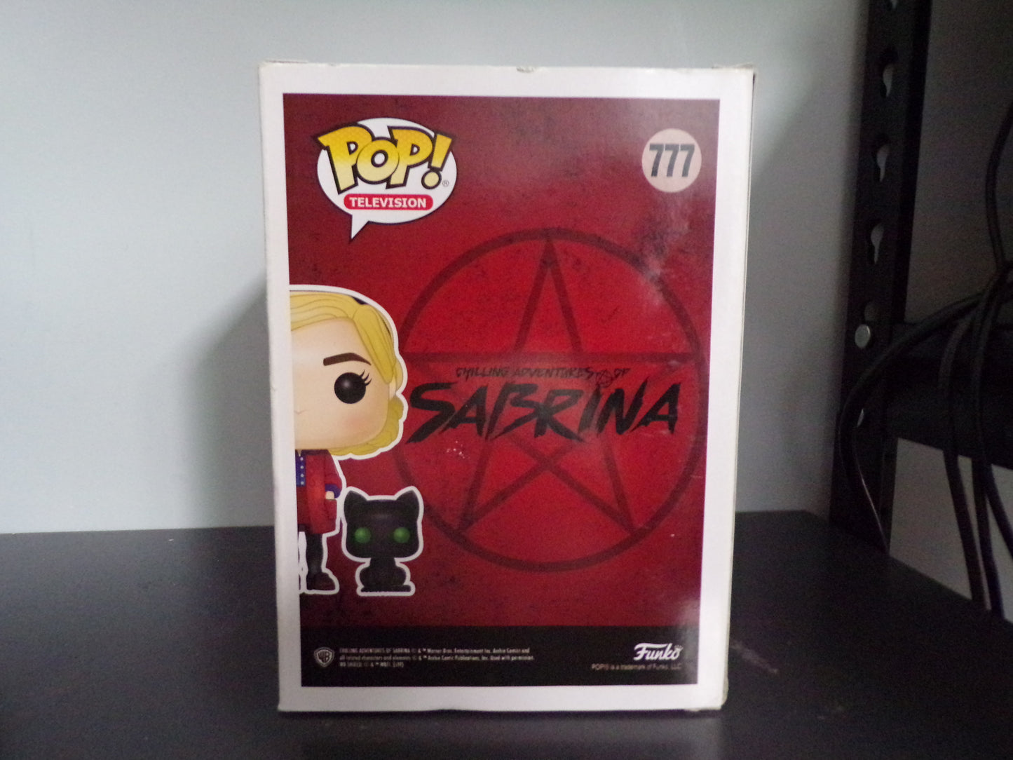 Funko Pop Chilling Adventures of Sabrina - Sabrina Spellman and Salem #777