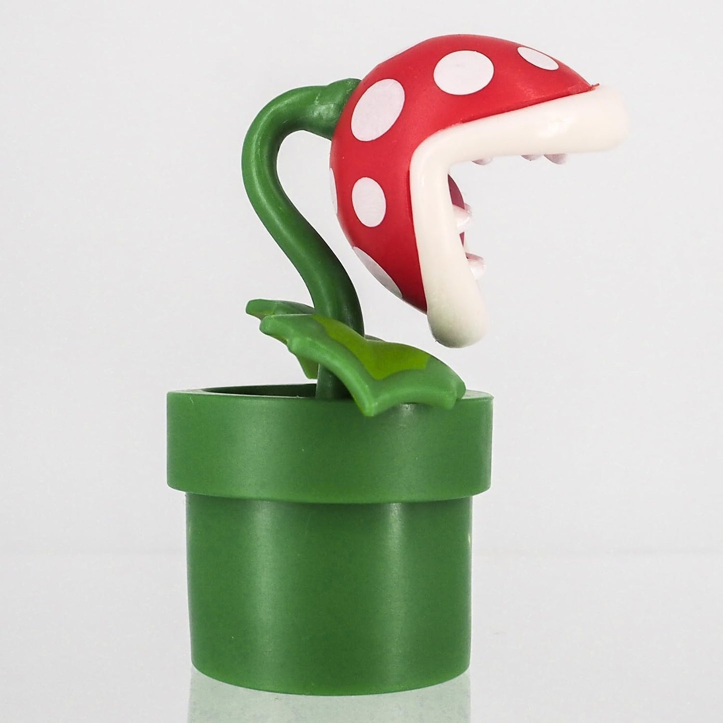 Sanei Boeki Super Mario FCM-010 Figure Collection Pirhana Plant
