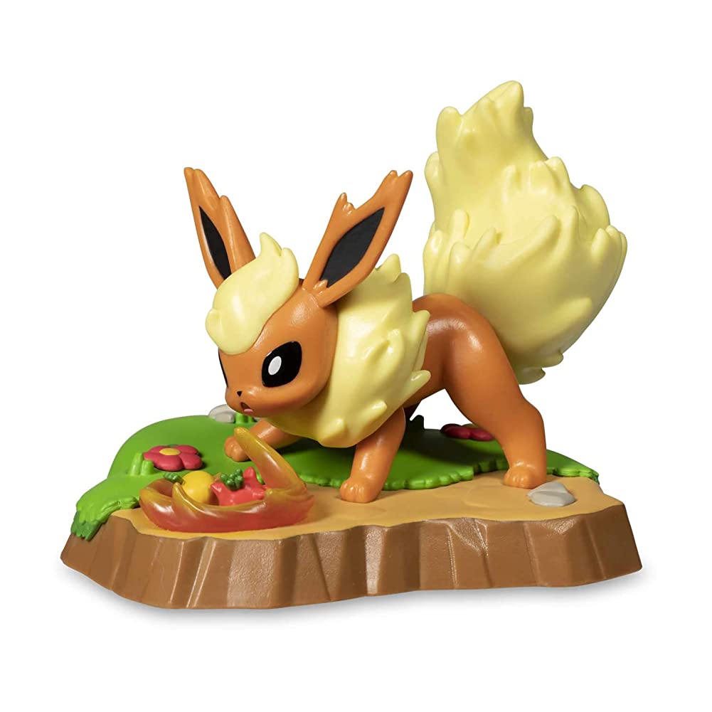 Pokemon an Afternoon with Eevee & Friends: Flareon by Funko – Collectors  Emporium NY