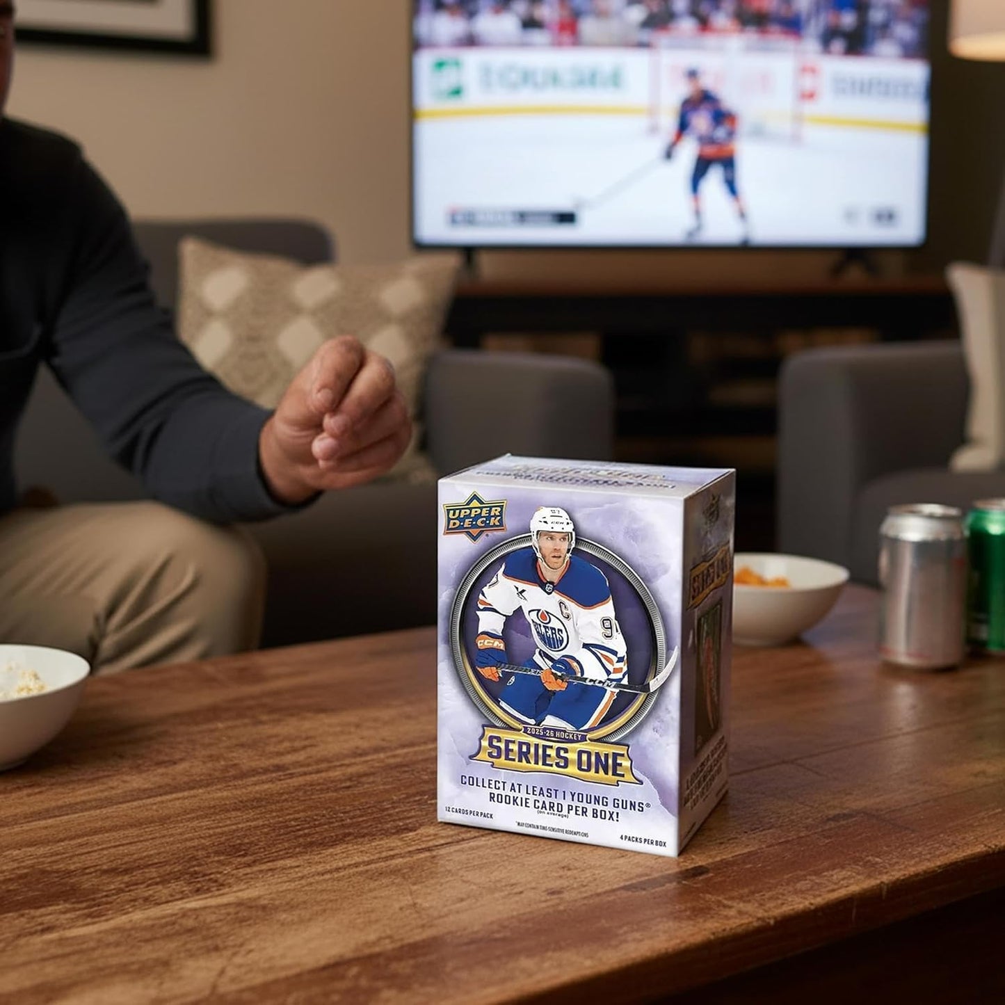 Upper Deck 2025-26 Series 1 Hockey Blaster Box