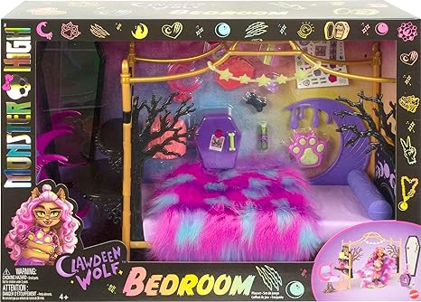 Monster High Playset, Clawdeen Wolf Bedroom with Doll House Furniture & Accessories Like Spooky Decor & Snacks, Sticker Sheet