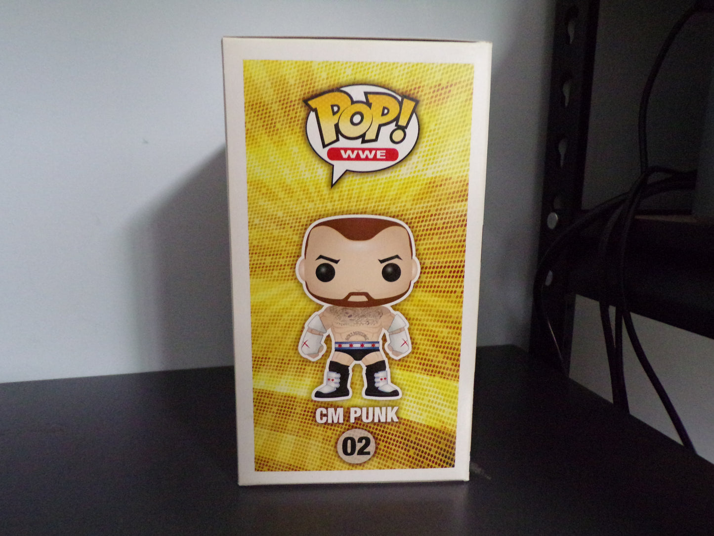 Funko Pop! WWE - CM Punk #02 VAULTED SLIGHT BOX WEAR AND TEAR w/ Protector
