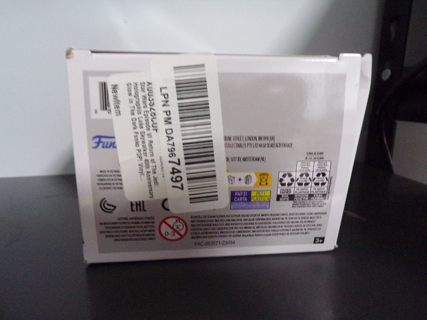 Funko Pop! Star Wars - Holographic Luke Skywalker EE Exclusive GITD #615