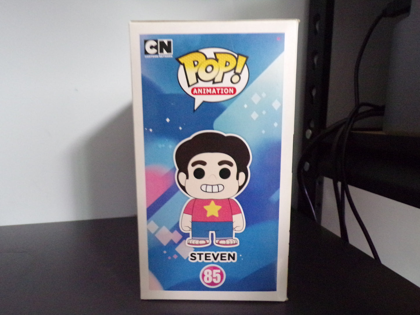 Funko Pop! Steven Universe - Steven Hot Topic Exclusive #85 BOX WEAR/TEAR