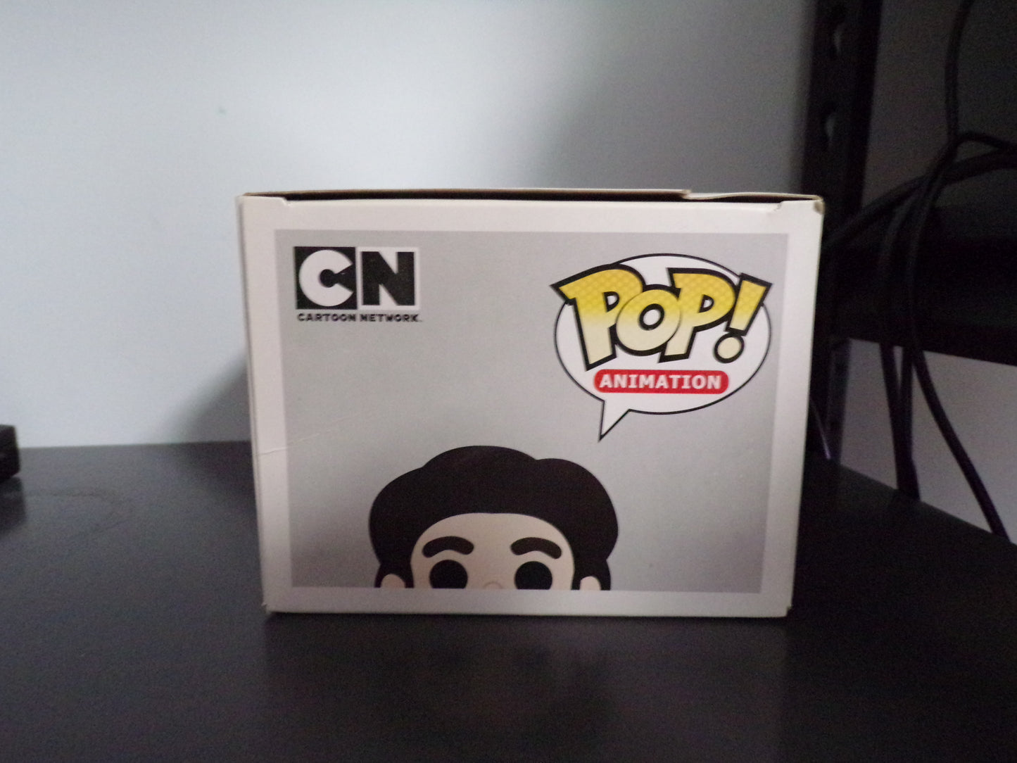 Funko Pop! Steven Universe - Steven Hot Topic Exclusive #85 BOX WEAR/TEAR