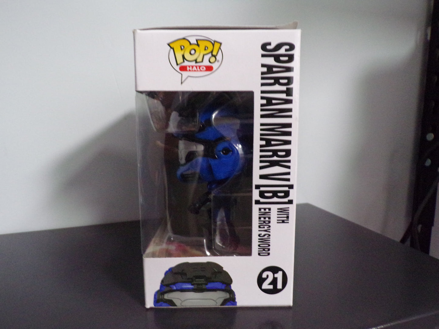 Funko Pop! Halo - Spartan Mark V [B] w/ Energy Sword #21