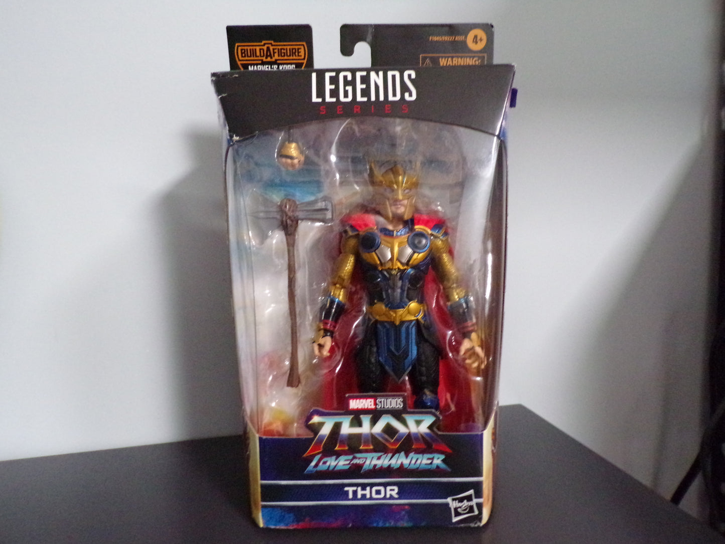 Hasbro Marvel Legend Series Thor Love and Thunder - Thor Action Figure