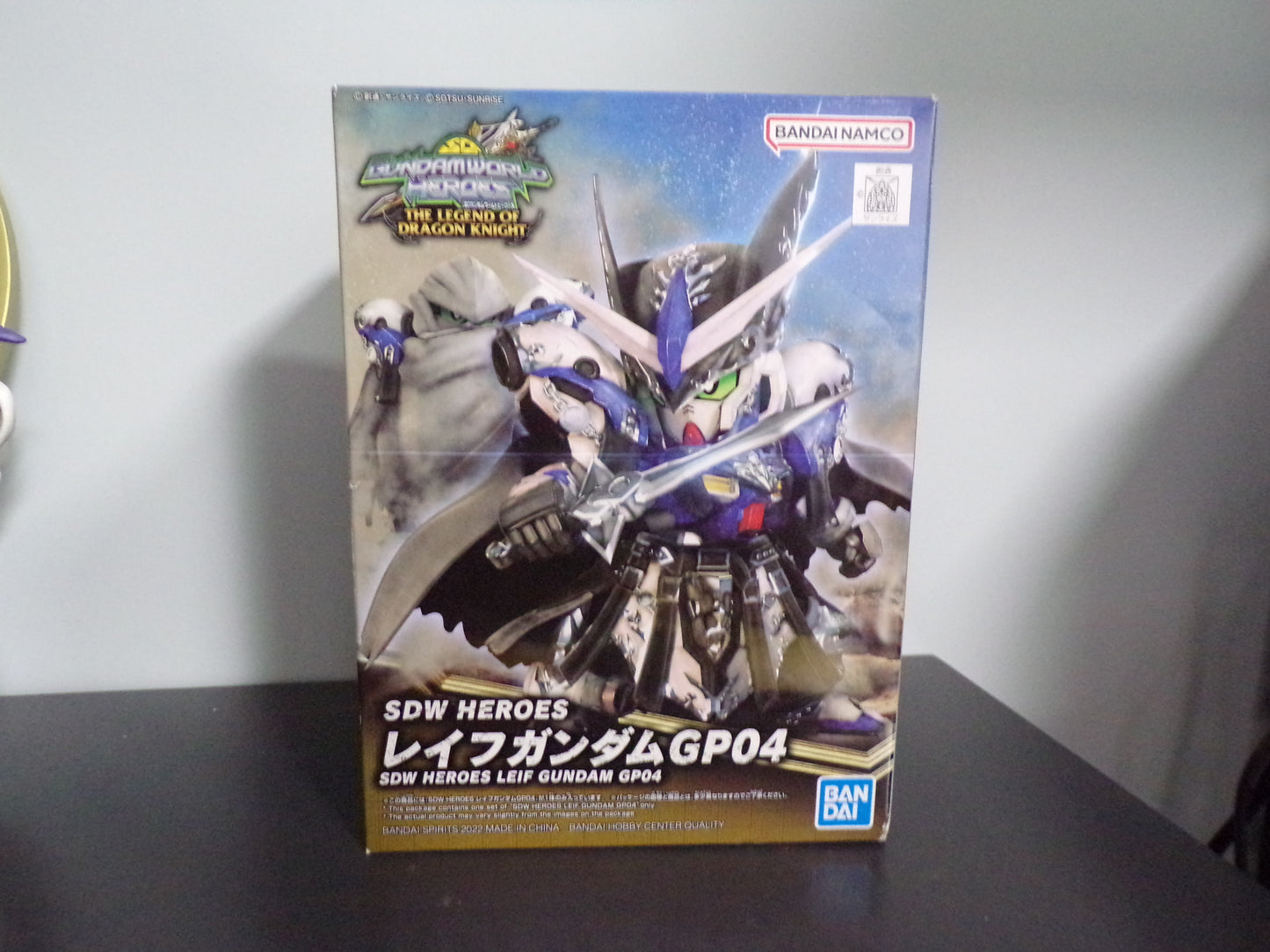 Gundam World Heroes SDW Heroes - Leif Gundam GP04 Plastic Model Kit