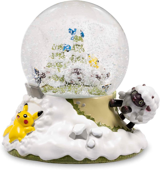 Pokemon Center: Wooloo Winter Fun Pokemon Holiday & Home Snow Globe