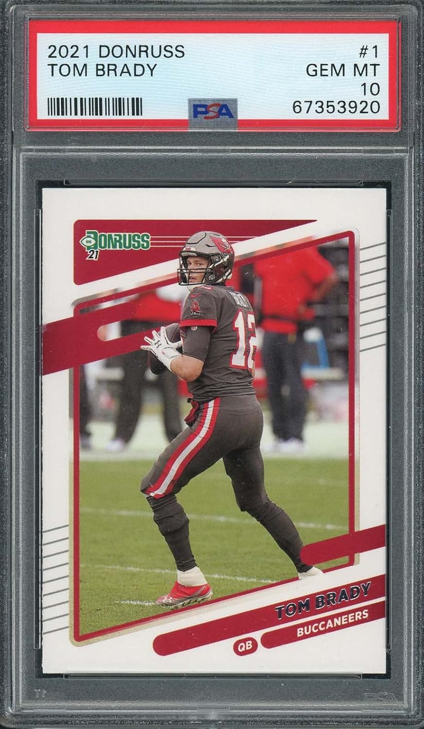 1x Random Graded Football Card (Beckett, PSA or CGC) - Grade 8 or Higher