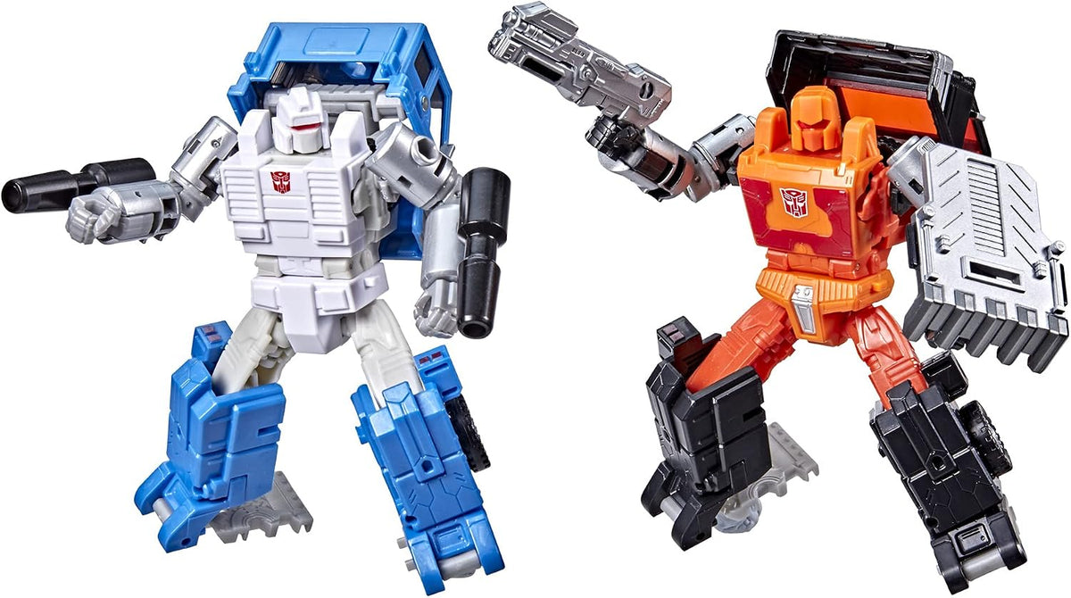 Transformers Generations War for Cybertron Golden Disk Collection Chapter 1, Autobot Road Ranger and Autobot Puffer, Ages 8 and Up, 5.5-inch