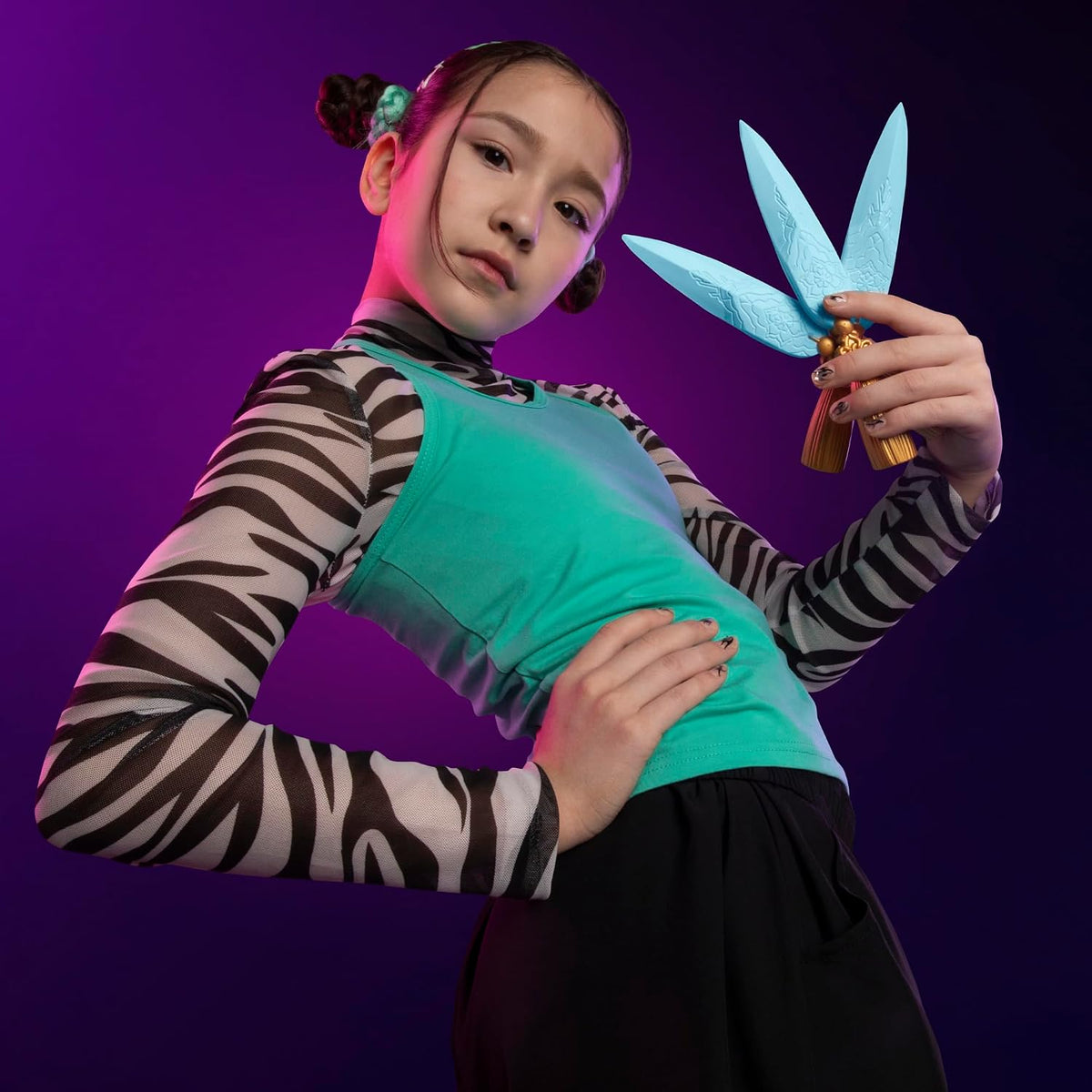KPop Demon Hunters Nerf Zoey's Ghost Blades, 3 Nerf Foam Knife Toys Inspired by the Netflix Animation Film, Toys and Gifts for Children from 6 Years Old