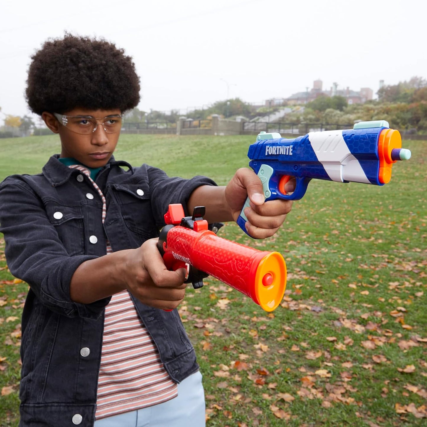 Nerf Fortnite Dual Pack Includes 2 Blasters (Flint-Knock & LP) and 6 Elite Foam Darts