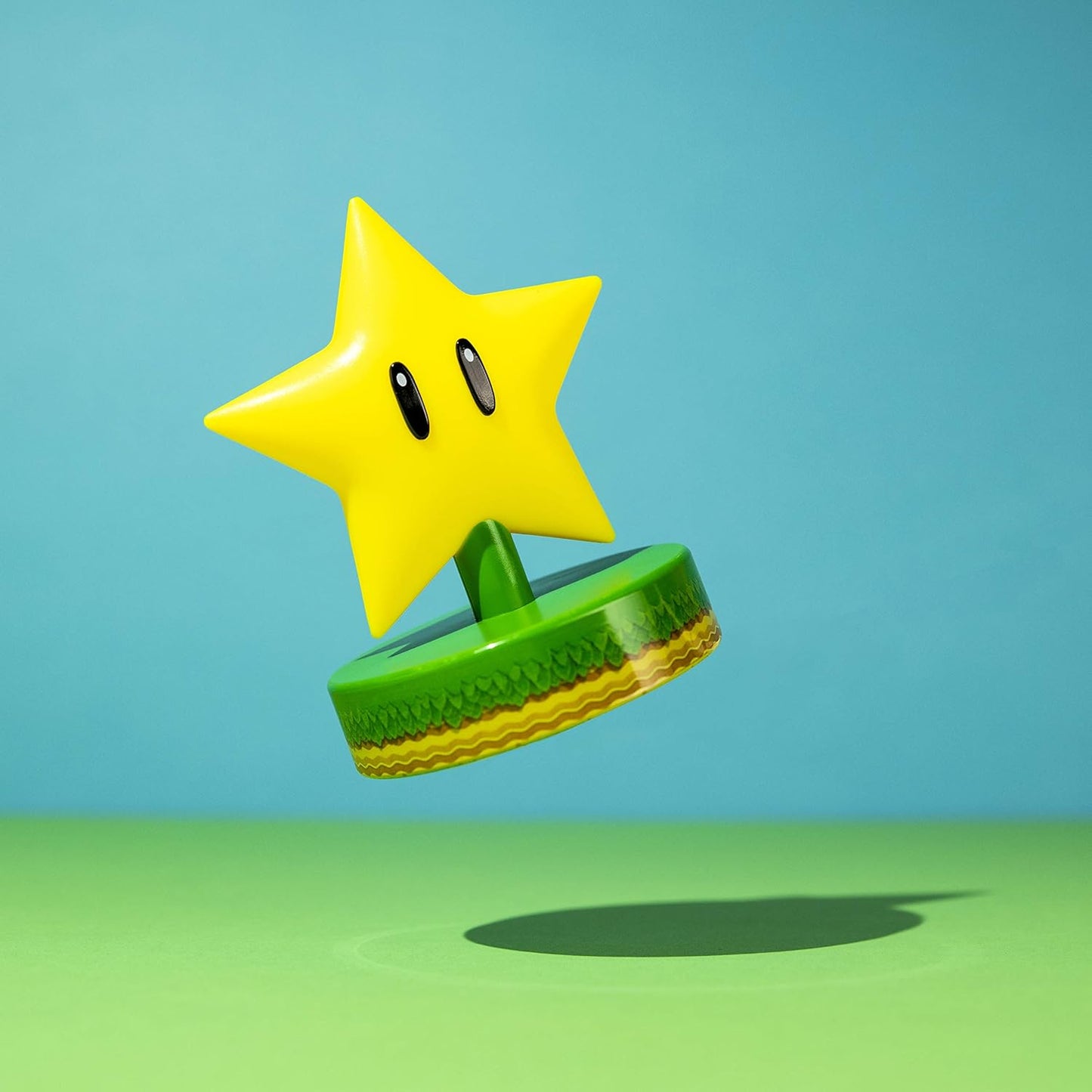Paladone Super Mario Super Star Icon Light Collector #006