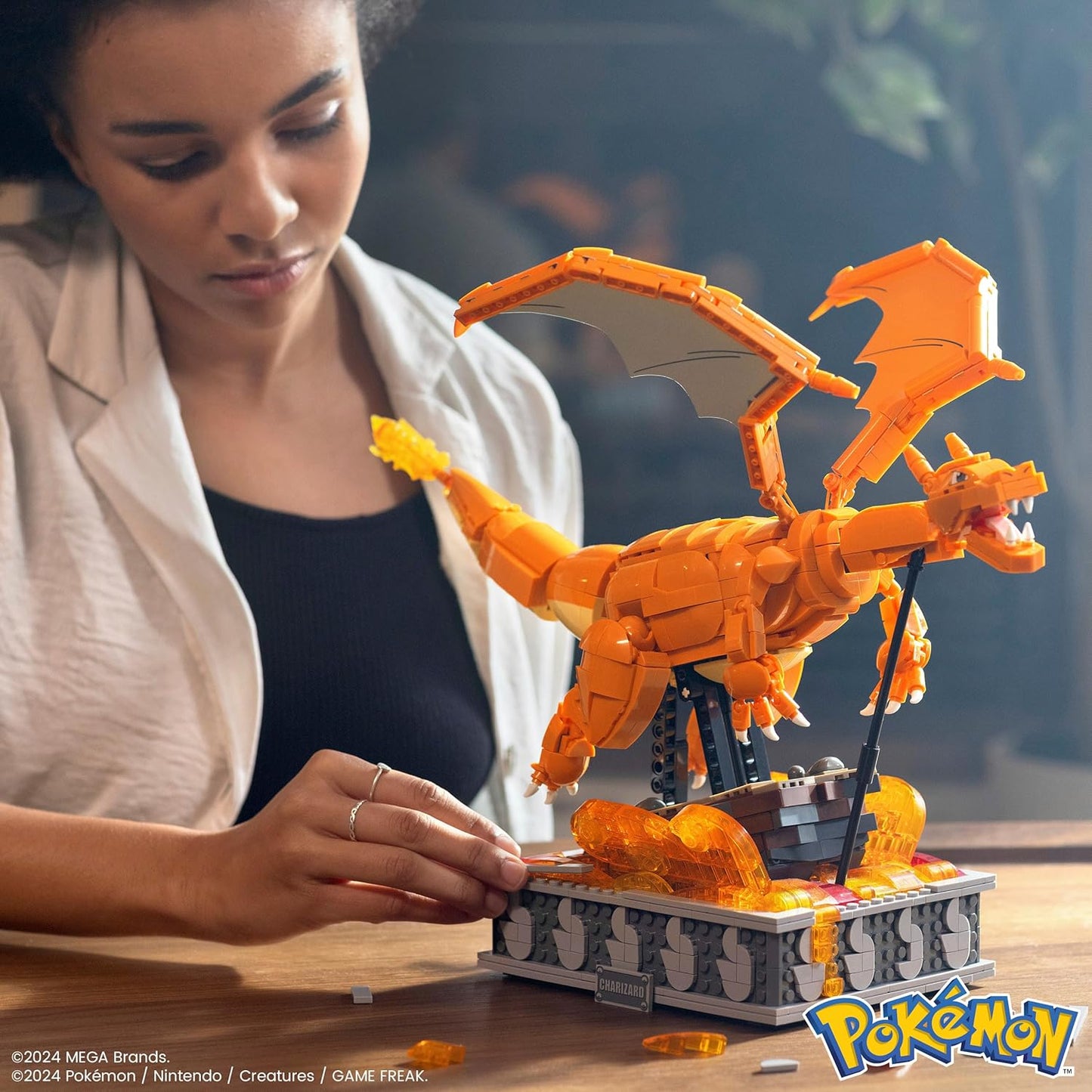 Mega Pokemon Building Toys Set Motion Charizard with 1664 Pieces and Wing Movement, for Adult Collectors