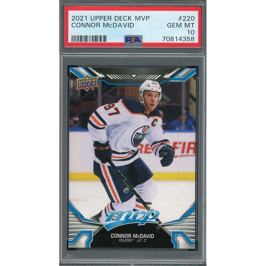 1x Random Graded Hockey Card (Beckett, PSA or CGC) - Grade 8 or Higher
