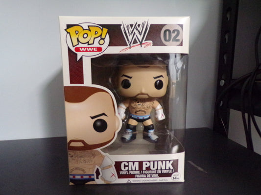 Funko Pop! WWE - CM Punk #02 VAULTED SLIGHT BOX WEAR AND TEAR w/ Protector