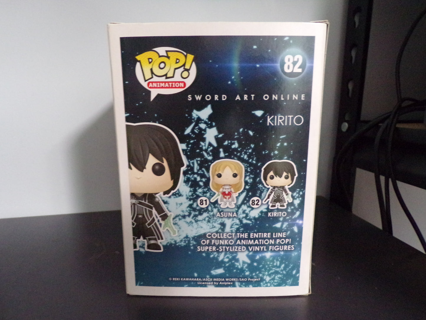 Funko Pop! Sword Art Online - Kirito Hot Topic Exclusive #82 BOX WEAR