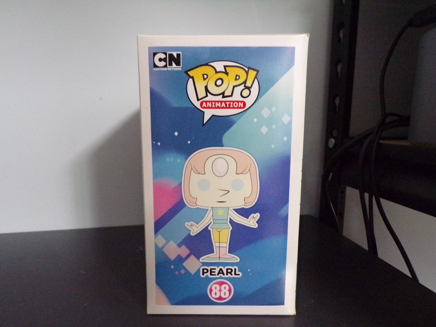 Funko Pop! Steven Universe - Pearl Hot Topic Exclusive Pre-release #88 DAMAGED