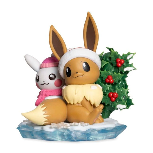 Pokemon Center: Eevee Winter Celebrations of Seasons Figure