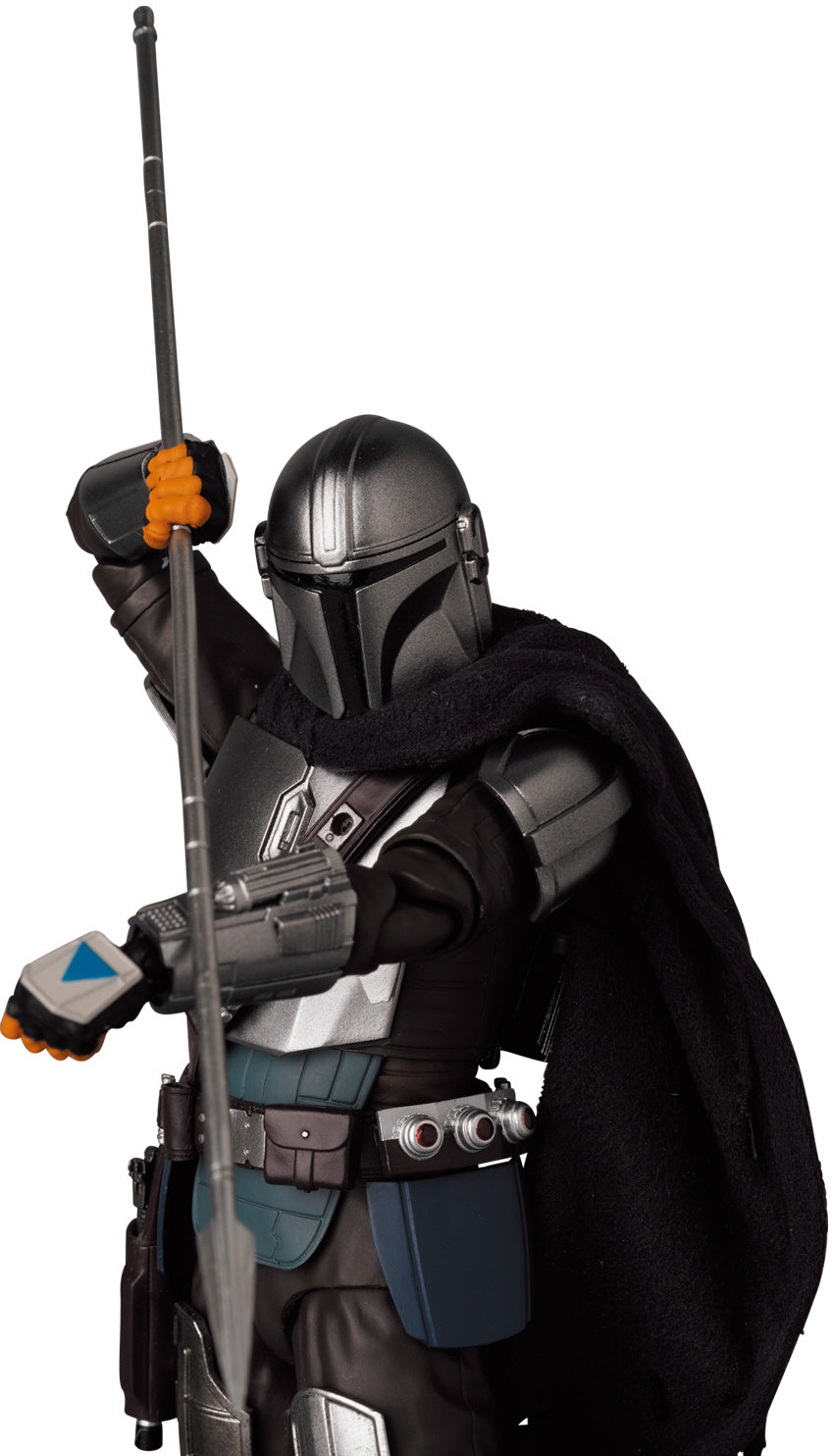 MEDICOM TOY: STAR WARS: MAFEX The Mandalorian Ver.2.0 Action Figure