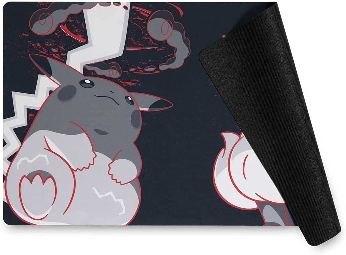 Pokemon Playmat - Gigantamax Pikachu & Gigantamax Eevee